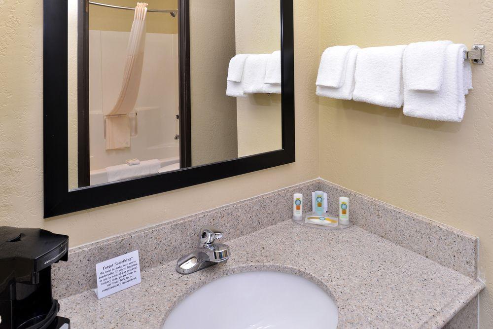 Quality Inn Murray University Area Zewnętrze zdjęcie